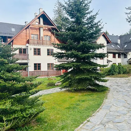 Apartamento W Rezydencji Pod Swierkami *